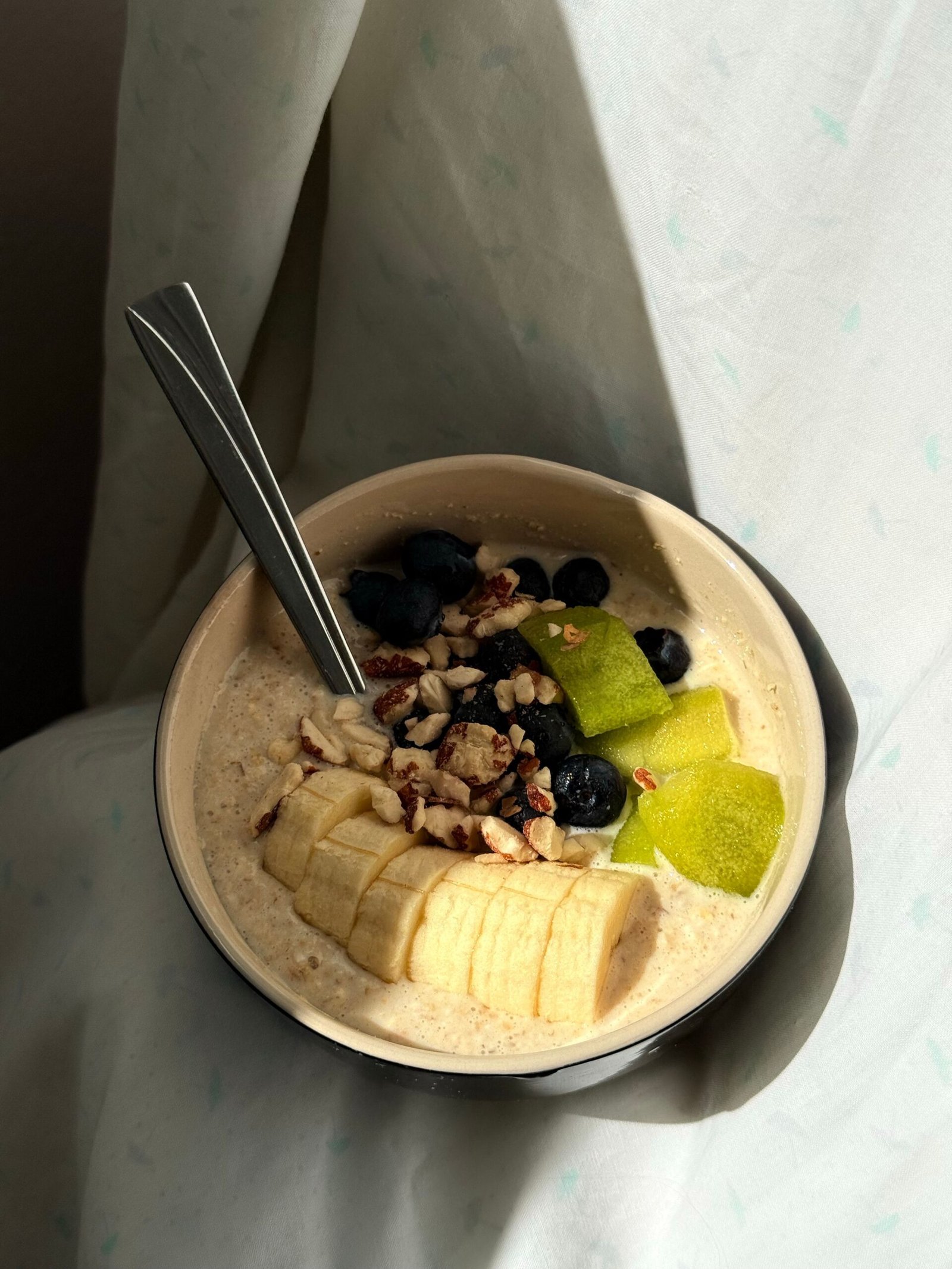 Avocado Banana Oat Smoothie