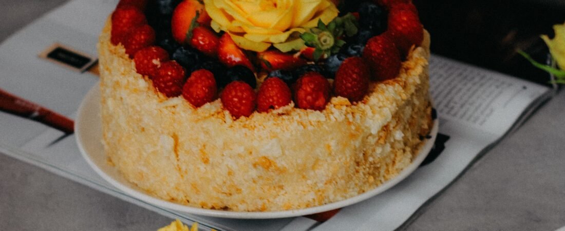 Napoleon Cake with Custard Cream and Fresh Berries (Easy Layered Mille-Feuille Cake)